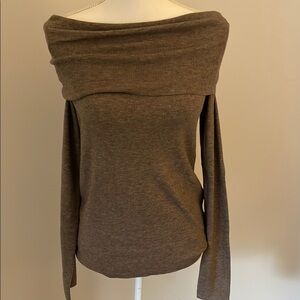 Boutique Brown Women's off the shoulder Sweater